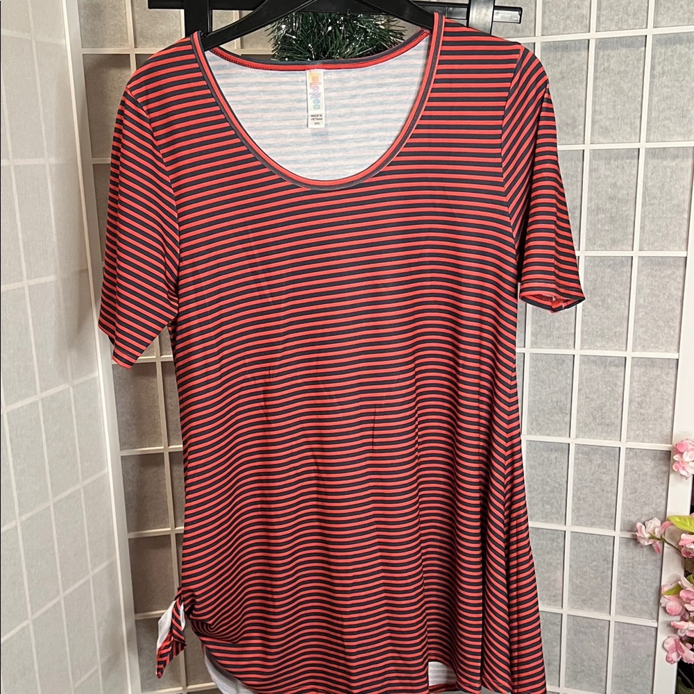 LuLaRoe Red and Black Striped Short Sleeve Top